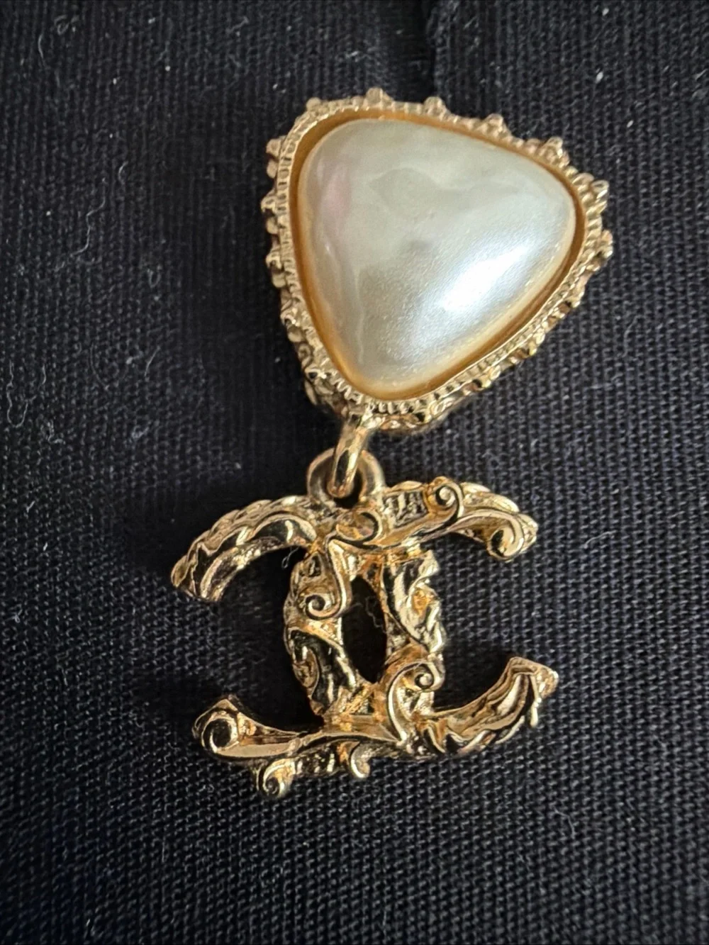 Authentic Chanel Gold CC Logo EARRINGS